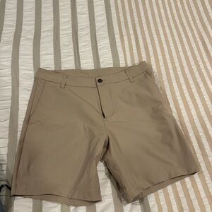 Lululemon commission 31x7 warpstream short